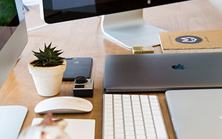 开云·体育官网-独行侠新秀连续两场砍下+得分，赢得球迷喝彩，独行侠最新球员名单